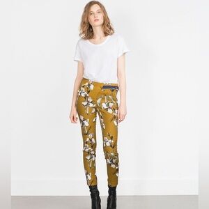 Zara floral Mustard Yellow low rise cotton Pants